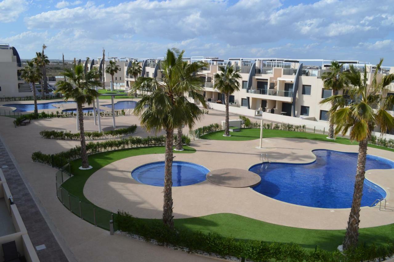 Apartment Playa Elisa Bay Pilar de la Horadada Luaran gambar